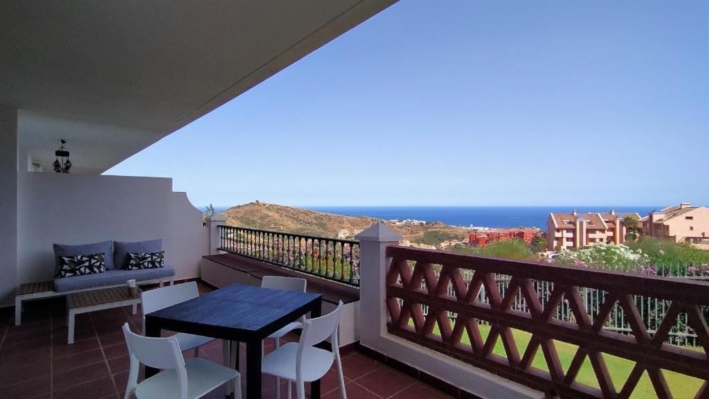 Apartment Palmeras, Vue Panoramique Frontale, Confort, Avec Parking Sitio de Calahonda